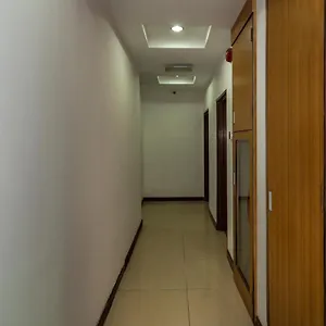 Oyo 216 La Viva Hotel