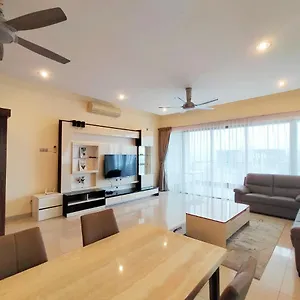 Apartment Sunrise Deluxe Imago Loft B 3 Bedrooms Side Seaview Above Imago Shopping Mall, Kota Kinabalu